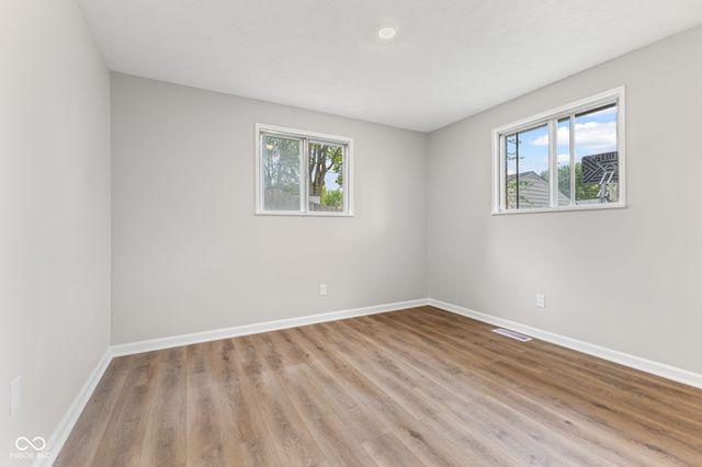 111 W Southern Avenue, Indianapolis, IN 46225