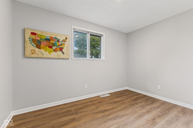 111 W Southern Avenue, Indianapolis, IN 46225