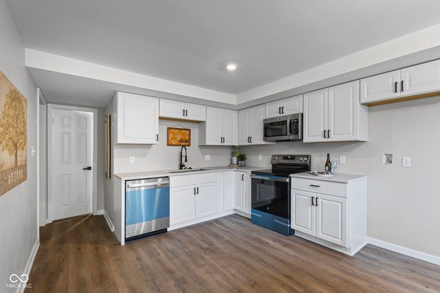 111 W Southern Avenue, Indianapolis, IN 46225