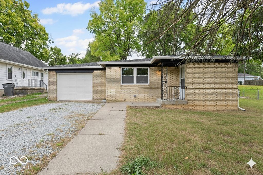 111 W Southern Avenue, Indianapolis, IN 46225