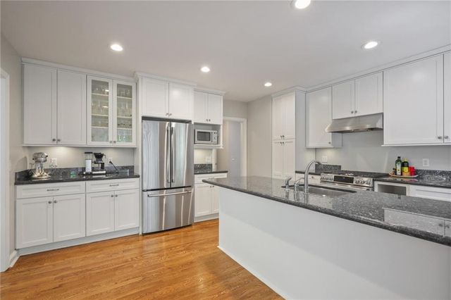 1026 Northcliffe Drive NW, Atlanta, GA 30318