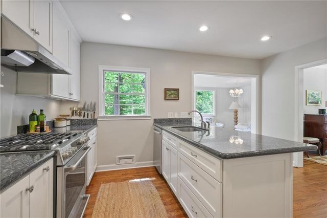 1026 Northcliffe Drive NW, Atlanta, GA 30318