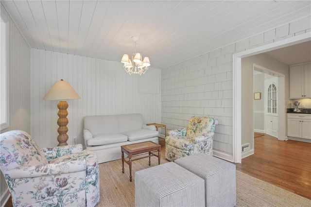 1026 Northcliffe Drive NW, Atlanta, GA 30318
