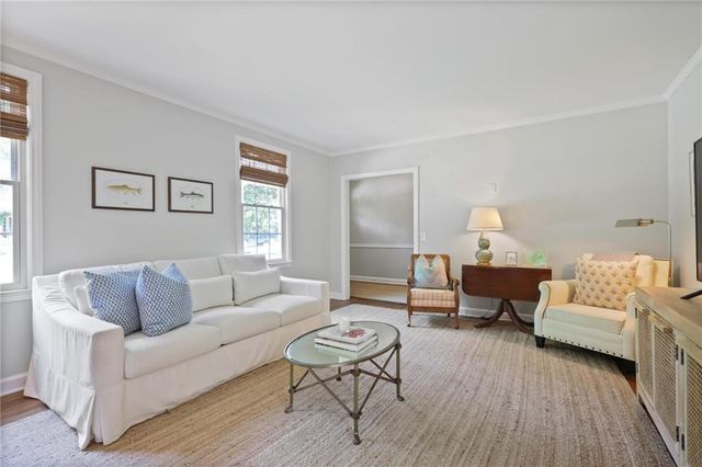 1026 Northcliffe Drive NW, Atlanta, GA 30318