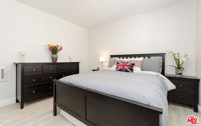 833 OCEAN Avenue 303, Santa Monica, CA 90403