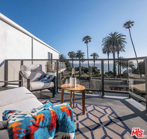 833 OCEAN Avenue 303, Santa Monica, CA 90403