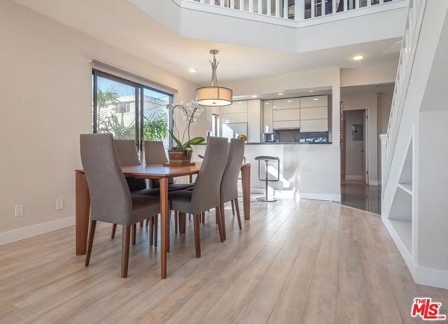 833 OCEAN Avenue 303, Santa Monica, CA 90403