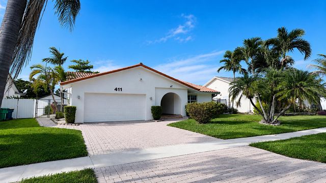 411 SE 4th Street, Dania Beach, FL 33004