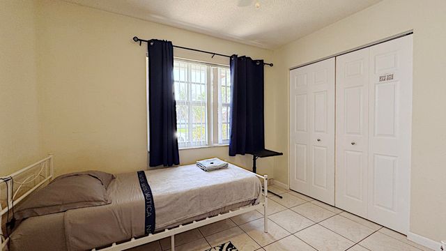 411 SE 4th Street, Dania Beach, FL 33004