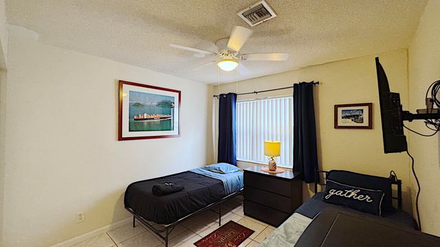 411 SE 4th Street, Dania Beach, FL 33004