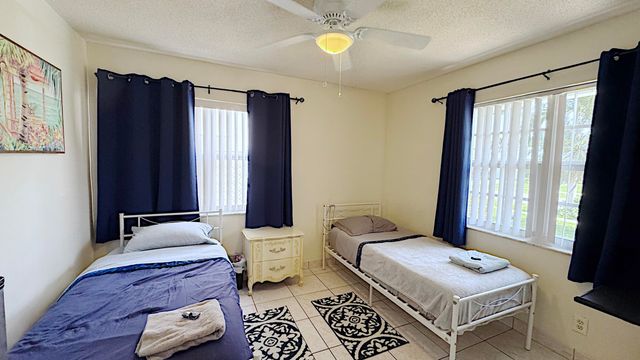 411 SE 4th Street, Dania Beach, FL 33004