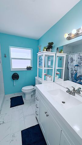 411 SE 4th Street, Dania Beach, FL 33004