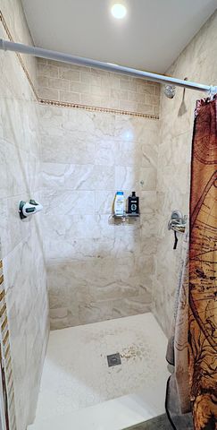 411 SE 4th Street, Dania Beach, FL 33004