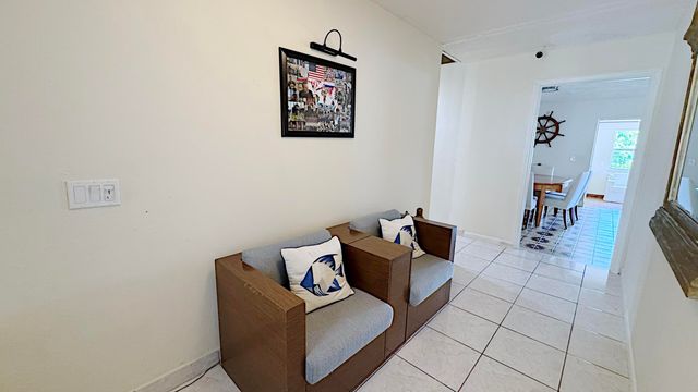 411 SE 4th Street, Dania Beach, FL 33004