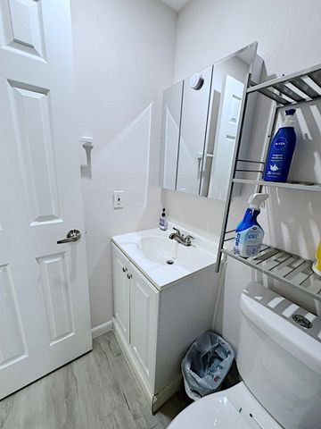 411 SE 4th Street, Dania Beach, FL 33004