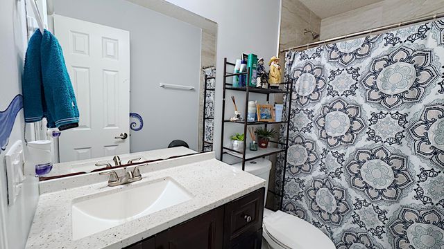 411 SE 4th Street, Dania Beach, FL 33004