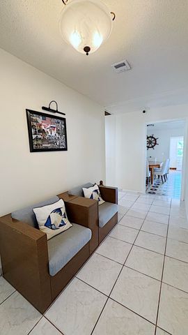 411 SE 4th Street, Dania Beach, FL 33004