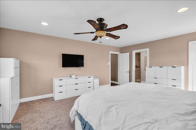 201 SANDRINGHAM RD, Cherry Hill, NJ 08003