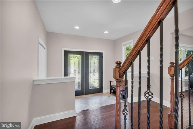 201 SANDRINGHAM RD, Cherry Hill, NJ 08003