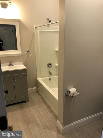 15 A POTTER ST, Haddonfield, NJ 08033