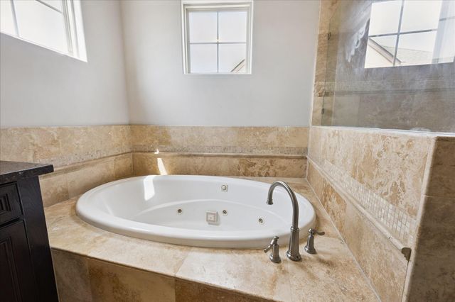 4004 Feagan Street A, Houston, TX 77007