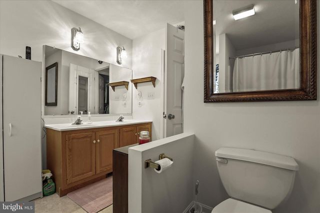 25 CORNELL DR, Hanover, PA 17331