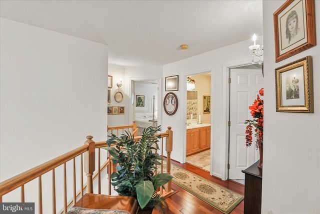 25 CORNELL DR, Hanover, PA 17331