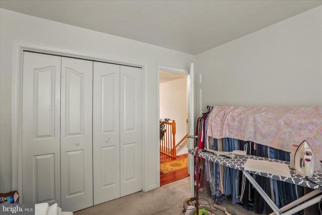 25 CORNELL DR, Hanover, PA 17331