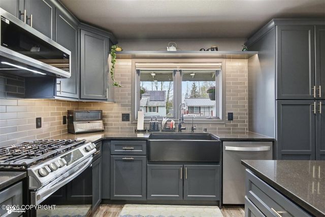 4040 E 66th Avenue, Anchorage, AK 99507