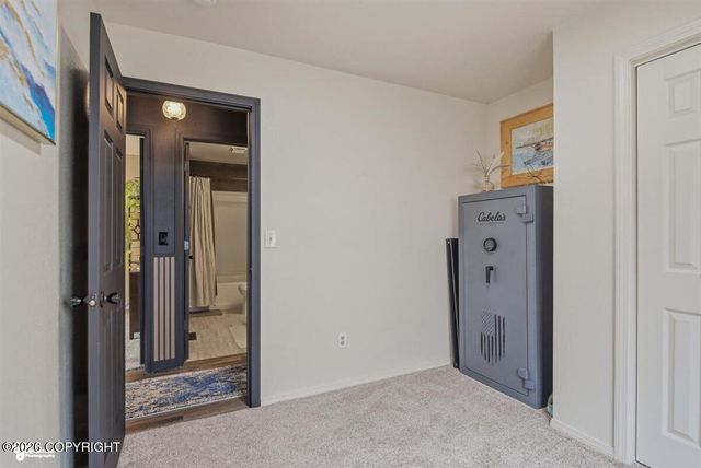 4040 E 66th Avenue, Anchorage, AK 99507