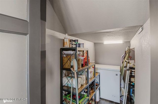 4040 E 66th Avenue, Anchorage, AK 99507