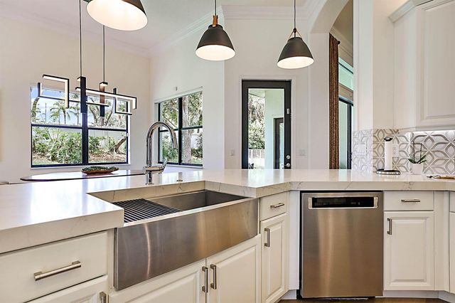 7153 Via Abruzzi, Lake Worth, FL 33467