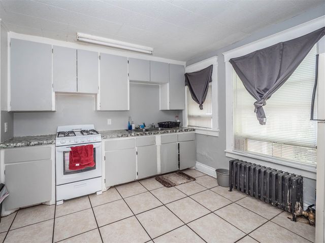 314 W Vine Street, Kalamazoo, MI 49001
