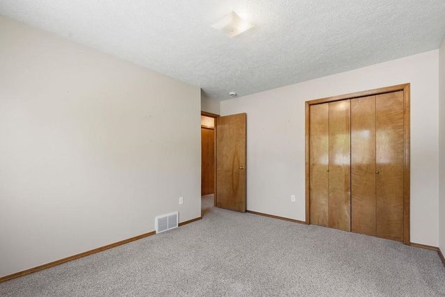 4406 E Woodglen Rd, Mead, WA 99021