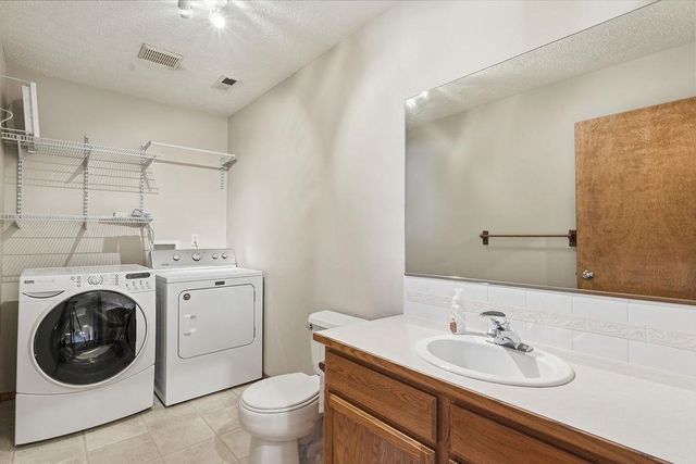 4406 E Woodglen Rd, Mead, WA 99021