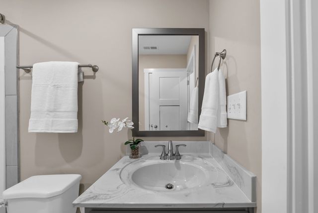 220 Primrose Way, Oak Grove, KY 42262