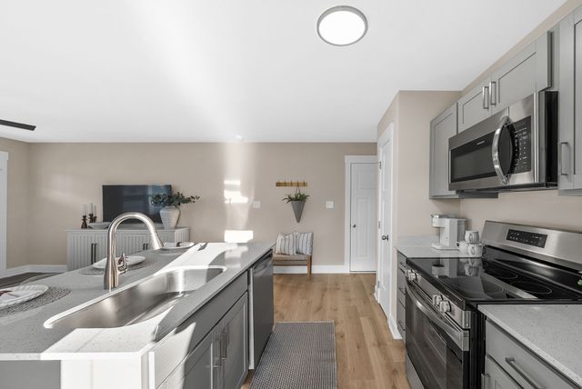 220 Primrose Way, Oak Grove, KY 42262