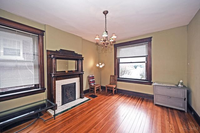 2222 Eureka Terrace, Cincinnati, OH 45219