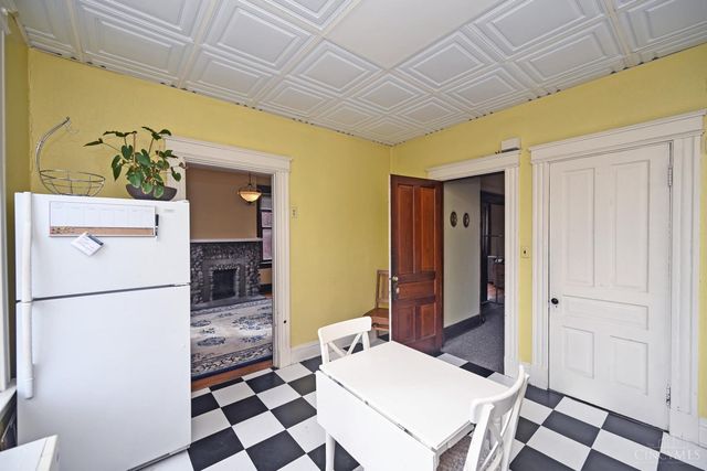 2222 Eureka Terrace, Cincinnati, OH 45219