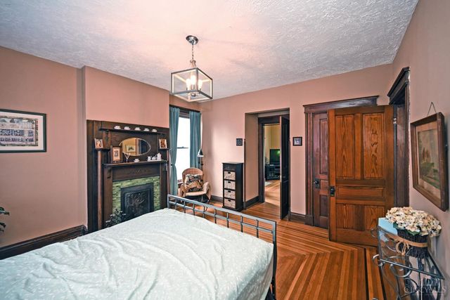 2222 Eureka Terrace, Cincinnati, OH 45219