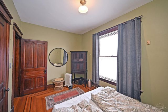 2222 Eureka Terrace, Cincinnati, OH 45219