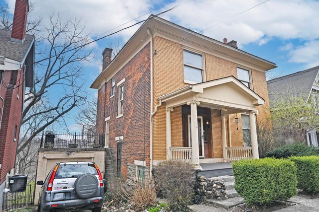 2222 Eureka Terrace, Cincinnati, OH 45219