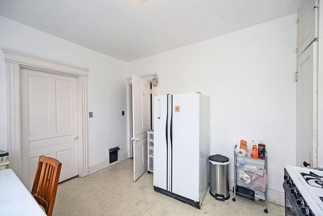 2222 Eureka Terrace, Cincinnati, OH 45219
