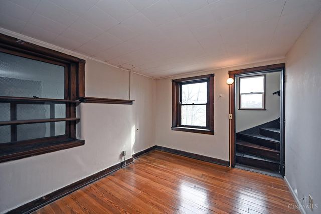 2222 Eureka Terrace, Cincinnati, OH 45219