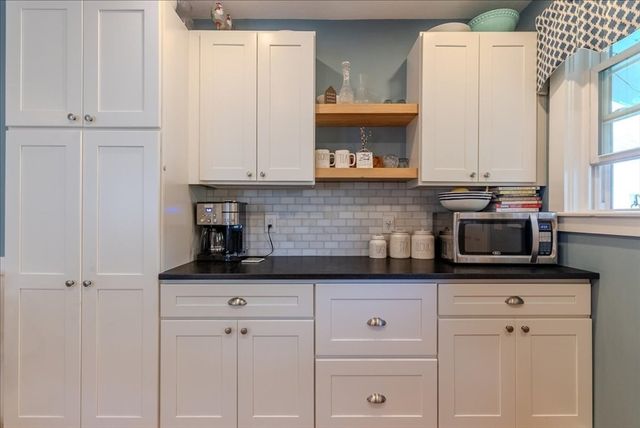 135 Russett Rd Unit 2, Boston, MA 02132