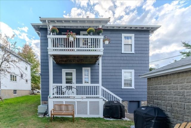 135 Russett Rd Unit 2, Boston, MA 02132