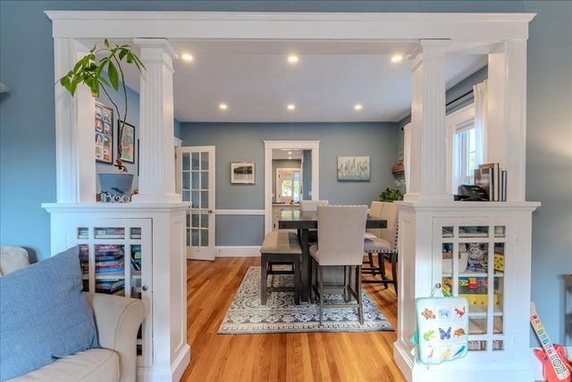 135 Russett Rd Unit 2, Boston, MA 02132