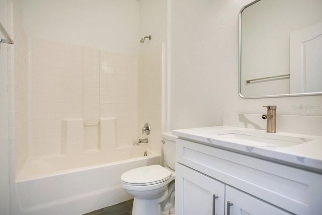 5125 JALISCO LANE, Orlando, FL 32822