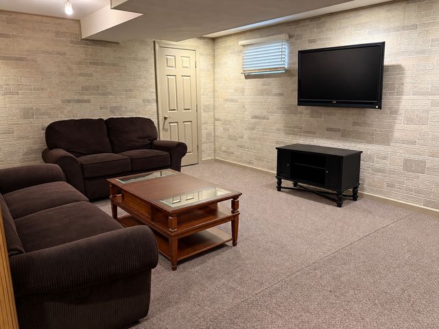 16611 Karen Springs Drive, Lockport, IL 60441
