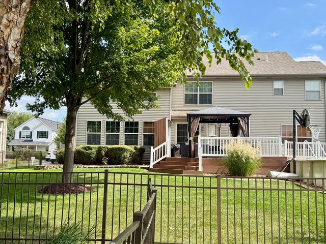 16611 Karen Springs Drive, Lockport, IL 60441